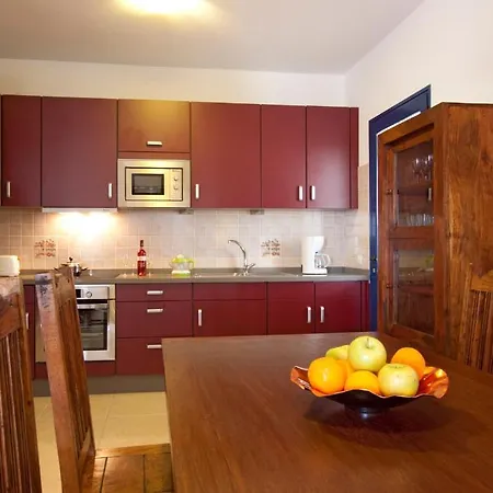 Tamia Apartment